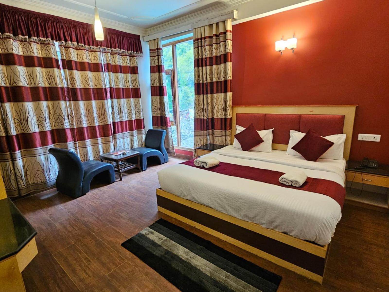 Hotel Akash Regency - Manali (Himachal Pradesh) — Photos 3